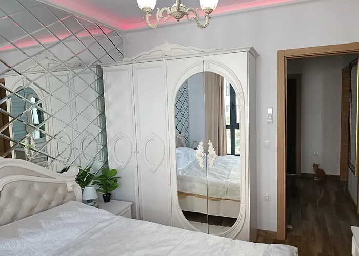 Cozy Flat азур *